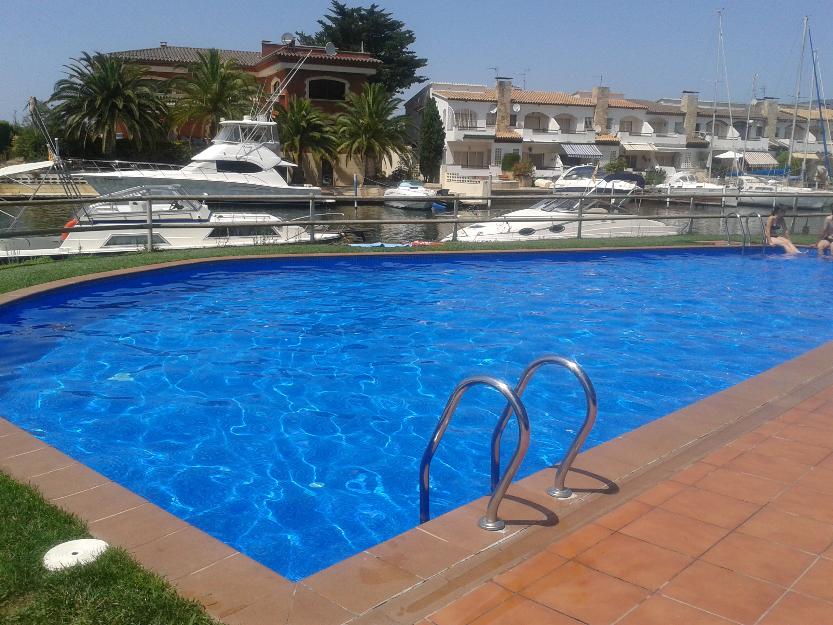 Apartamento junto al canal, santa margarida roses