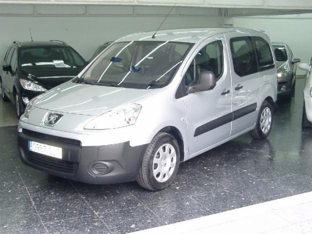 PEUGEOT PARTNER TEPEE 1.6 HDI 90 CONFOT AÑO 2009