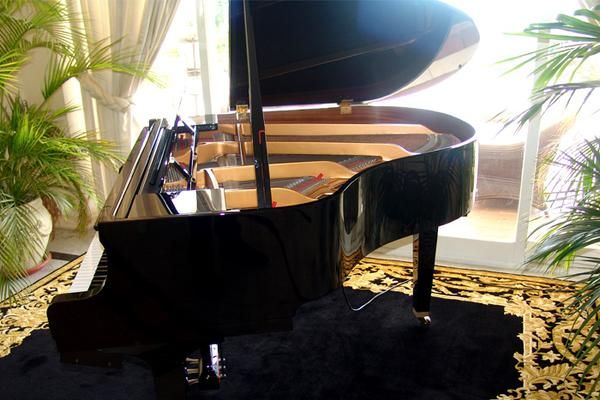 Piano de Cola Yamaha GA1 Disklavier con Piano Disc