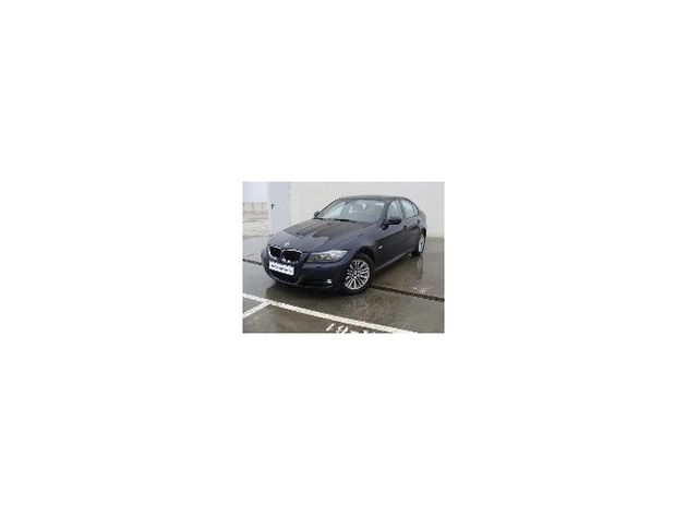 BMW SERIE 3 320D BERLINA