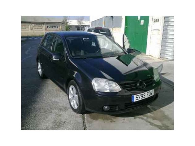 VOLKSWAGEN Golf 2.0TDI Sportline DSG