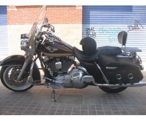 HARLEY DAVIDSON FLHRCI ROAD KING CLASSIC