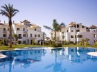 Apartamento con 2 dormitorios se vende en Estepona, Costa del Sol - mejor precio | unprecio.es