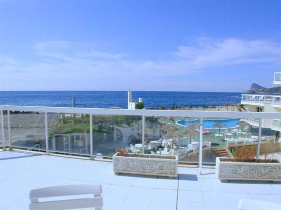 Ibiza, alquiler apartamento turístico junto al mar