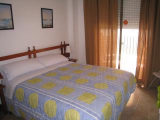 Apartamento : 4/4 personas - piscina - tossa de mar  girona (provincia de)  cataluna  espana