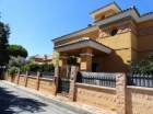 Chalet con 5 dormitorios se vende en Marbella, Costa del Sol - mejor precio | unprecio.es