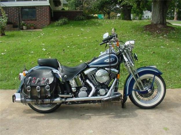 moto harley davdson softail