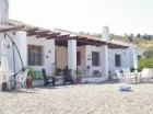 Chalet con 6 dormitorios se vende en Tolox - mejor precio | unprecio.es