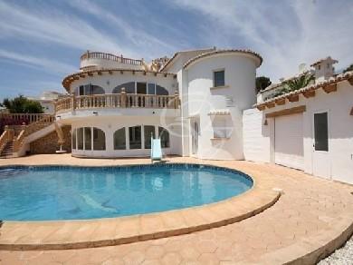 Chalet con 5 dormitorios se vende en Moraira, Costa Blanca