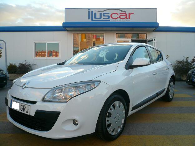 Renault Megane TomTom Edition 1.5dCi 105cv eco2, 9.500€