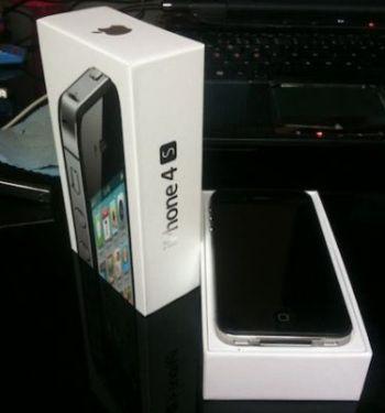 Iphone 4s 32gb libre, funda, cargador, auriculares