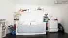 Rooms available - Amazing 3-bedroom house in exclusive Las Rozas - mejor precio | unprecio.es