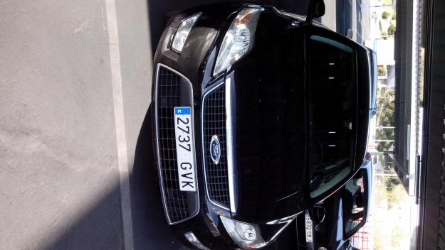 se vende ford mondeo