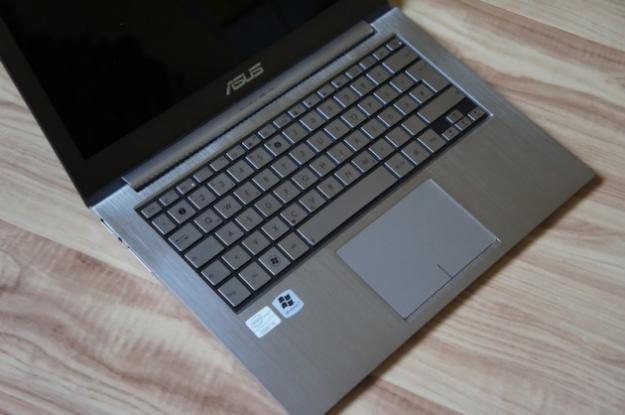 Asus Zenbook UX31E-DH72