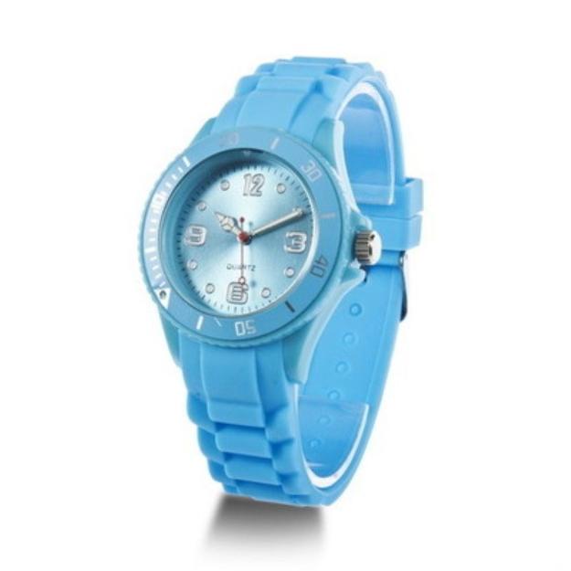 Reloj unisex de silicona celeste