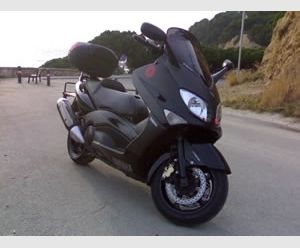 YAMAHA T MAX 500