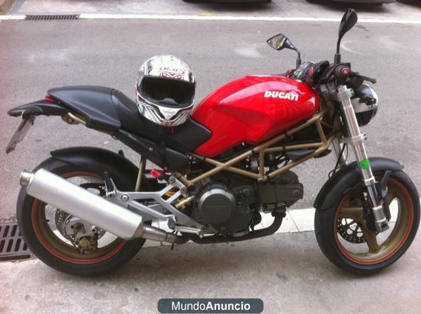 Se vende DUCATI Monter 600