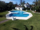 Apartamento con 3 dormitorios se vende en Estepona, Costa del Sol - mejor precio | unprecio.es