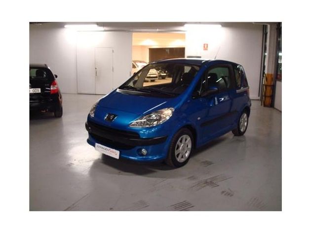 PEUGEOT 1007 1.4 URBAN 2TRONIC