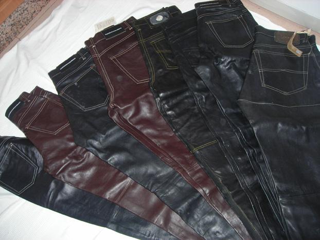 stock de pantalones de cuero de hombre y mujer