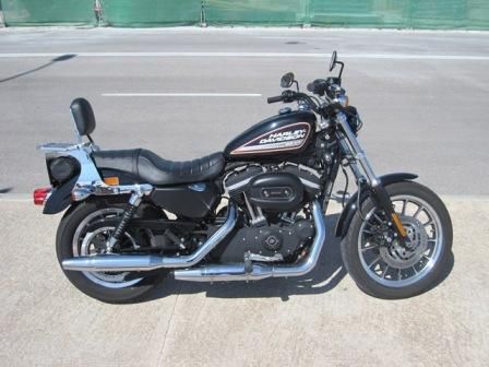 VENDO HARLEY DAVIDSON XL883R año 2008 (negra)