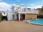 Chalet con 3 dormitorios se vende en Coin - mejor precio | unprecio.es