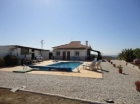 Chalet con 3 dormitorios se vende en Estacion de Cartama - mejor precio | unprecio.es