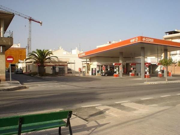 GASOLINERA EN AREA DE SERVICIO A-7  (PROV. ALMERIA )