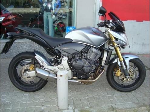 HONDA CB 600F HORNET