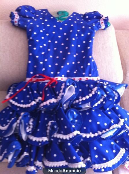 traje de flamenca de niña en la edad de 6 a 7 años