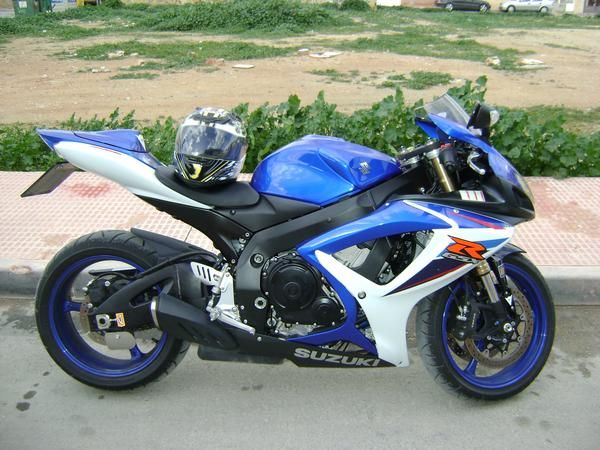 GSX R 600 K7