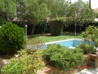 Se alquila habitacion en chalet con jardin 1.100m2 390€/mes con gastos - mejor precio | unprecio.es