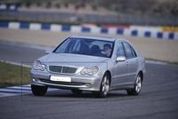 Paragolpes Mercedes C,delantero.Gama 2000-2004.rf 484/95