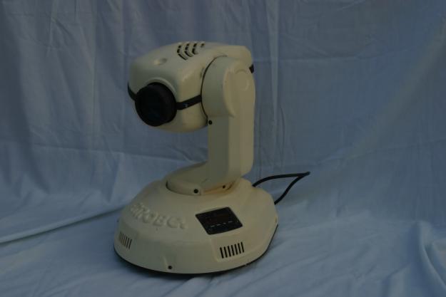 vendo robot de luces Robe 150 xt