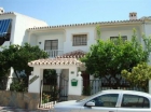 Adosado con 4 dormitorios se vende en Fuengirola, Costa del Sol - mejor precio | unprecio.es