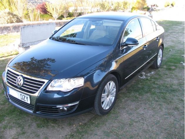 VOLKSWAGEN POLO  1.2 ADVANCE