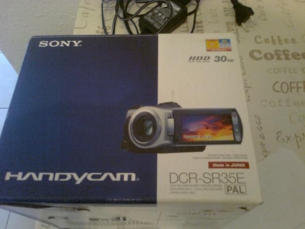 Vendo handycam dcr-sr35e hdd 30gb