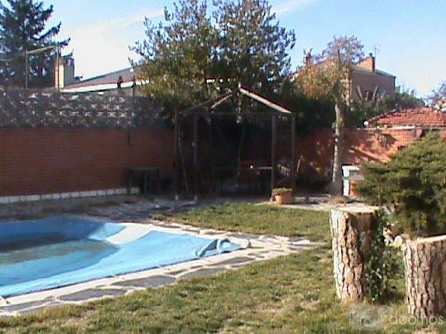 Alquiler de habitación amueblada en zona tranquila de Pozuelo.