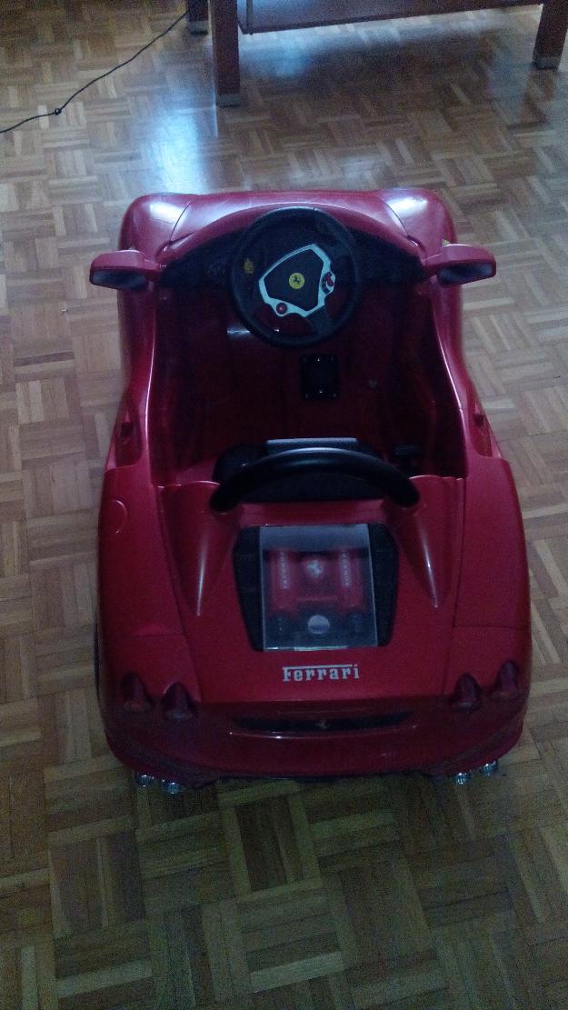 Coche electrico Ferrari para ninos