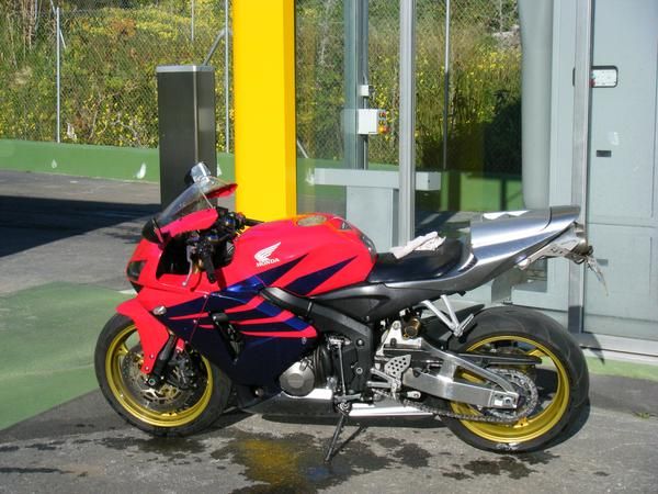 HONDA CBR 600 RR IMPECABLE