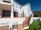 Adosado con 3 dormitorios se vende en Benahavis, Costa del Sol - mejor precio | unprecio.es