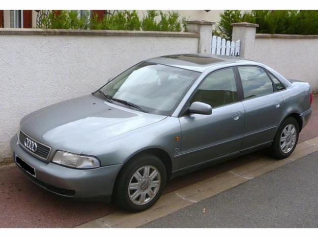 audi a4  TDI 110 CH pack MÁS BVA