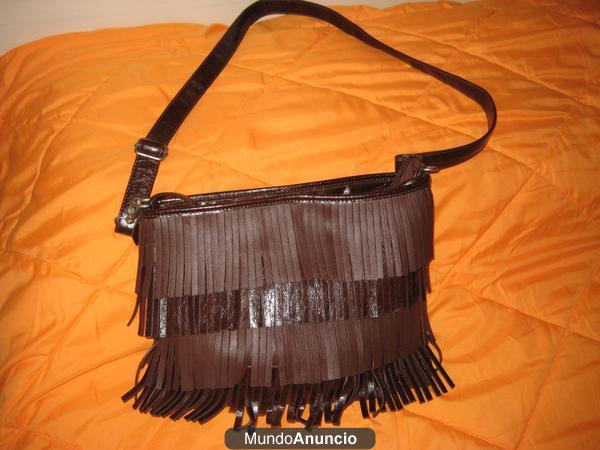 BOLSO MARCA KBAS FLECOS