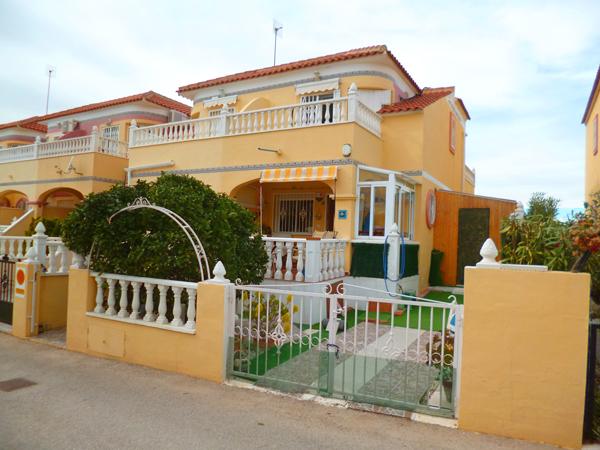 House for Sale in Cabo Roig, Comunidad Valenciana, Ref# 2703506