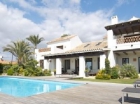 Chalet con 5 dormitorios se vende en Marbella, Costa del Sol - mejor precio | unprecio.es