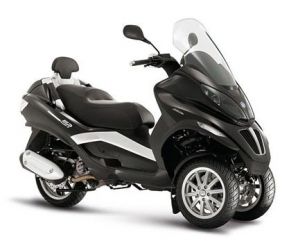 PIAGGIO MP 3