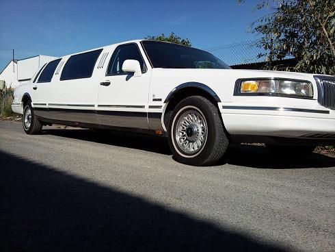 SE VENDE LIMUSINA LINCOLN TOWN CAR 1997 LIMOUSINE