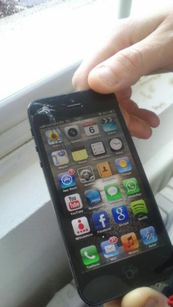 Vendo Iphone 5 negro vodafone