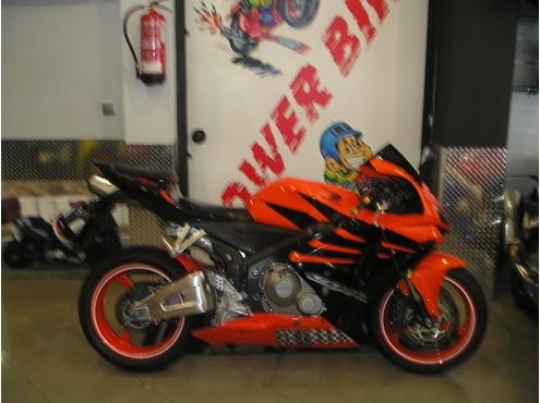 HONDA CBR 600RR