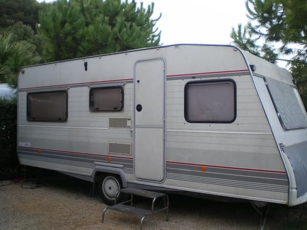 se vende caravana sterckeman 486 en perfecto estado